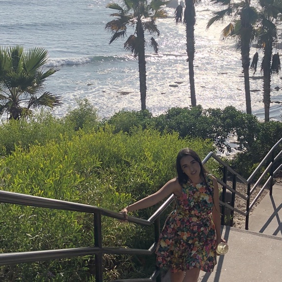 Meet your Posher, - Picture 1 of 2